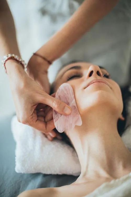 Lymphatic Drainage Facial